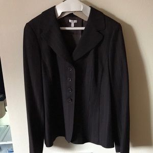 Semantiks business suit